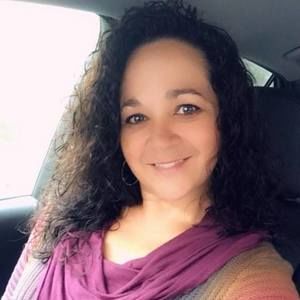 Meet your Posher, Carrie